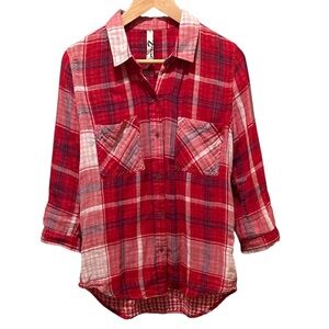 Seven7 Red Plaid Button-Up Shirt